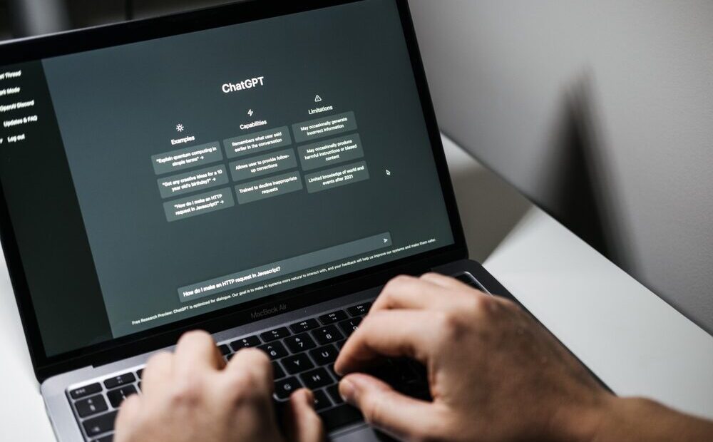 Esperimento con ChatGPT sull'intelligenza artificiale e le decisioni